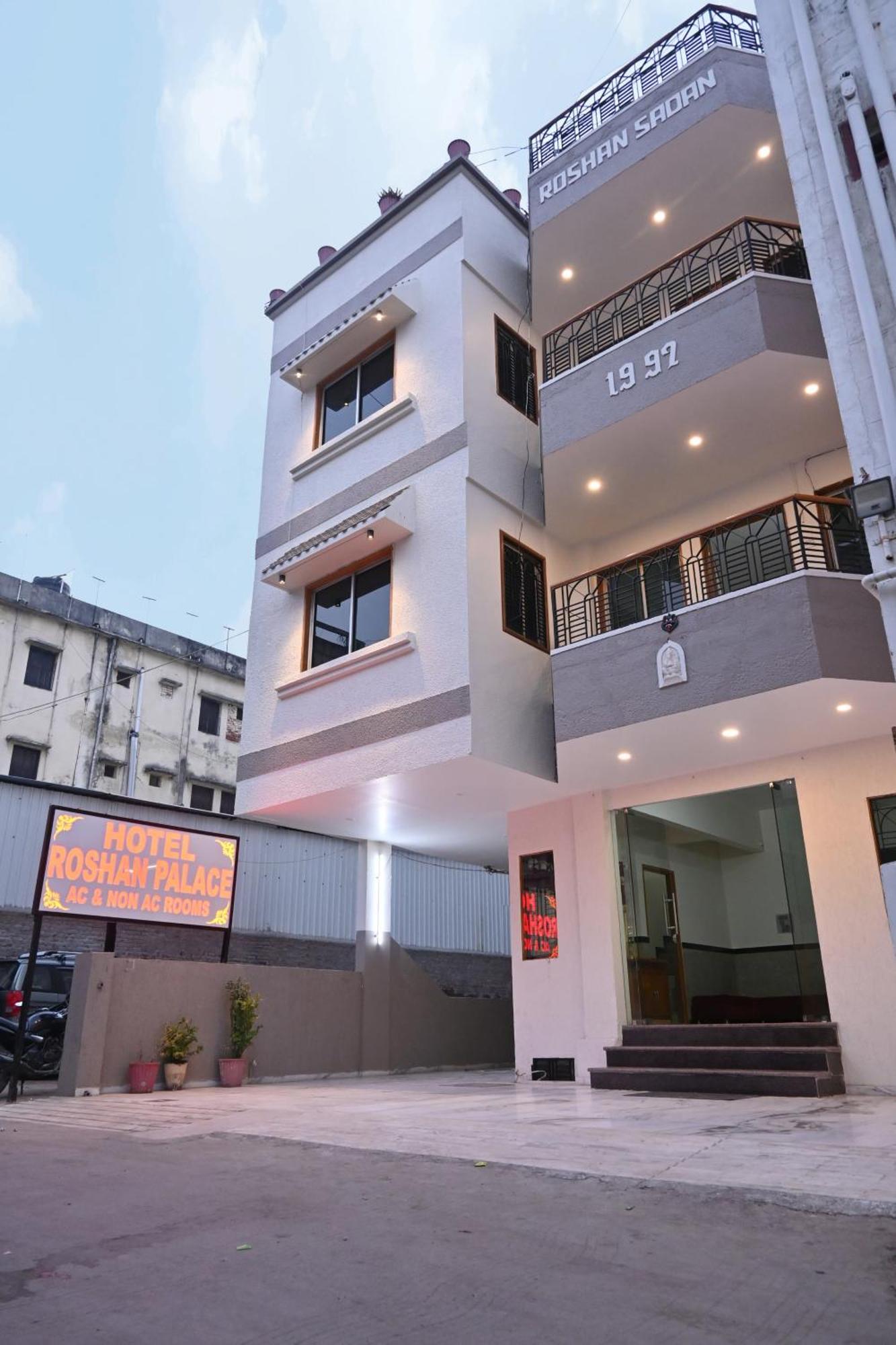 Hotel Roshan Palace Ambaji Exterior photo